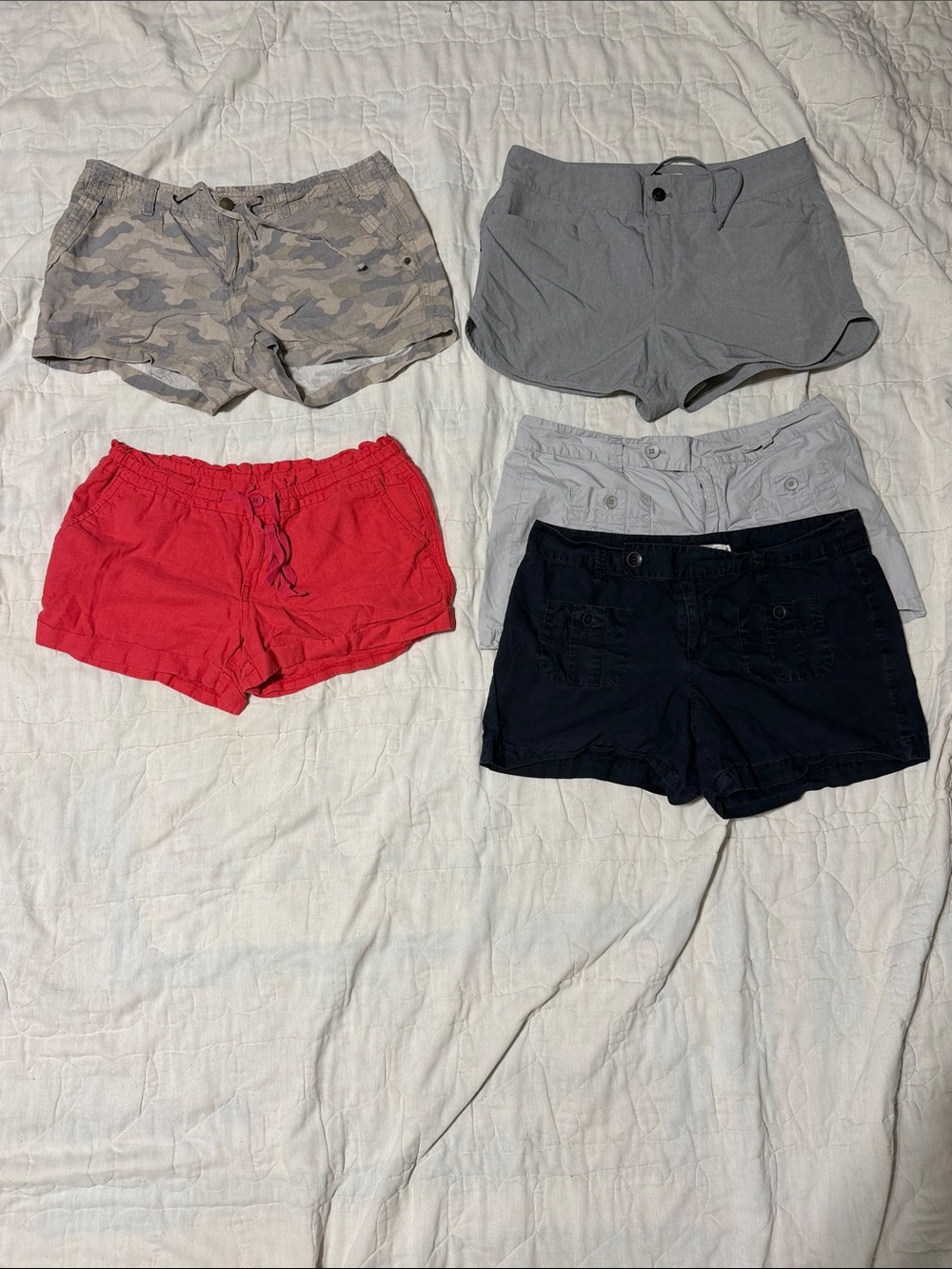 Lot of 5 Women’s shorts